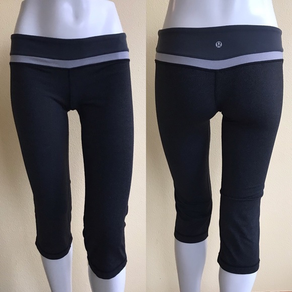 SALE Lululemon Capris Legging Size 6 - Picture 1 of 8
